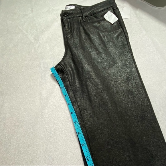 Habitual • Black Coated Glitter Skinny Jeans. Size 28 - Picture 6 of 16
